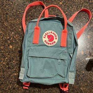Fjallraven Kanken mini backpack